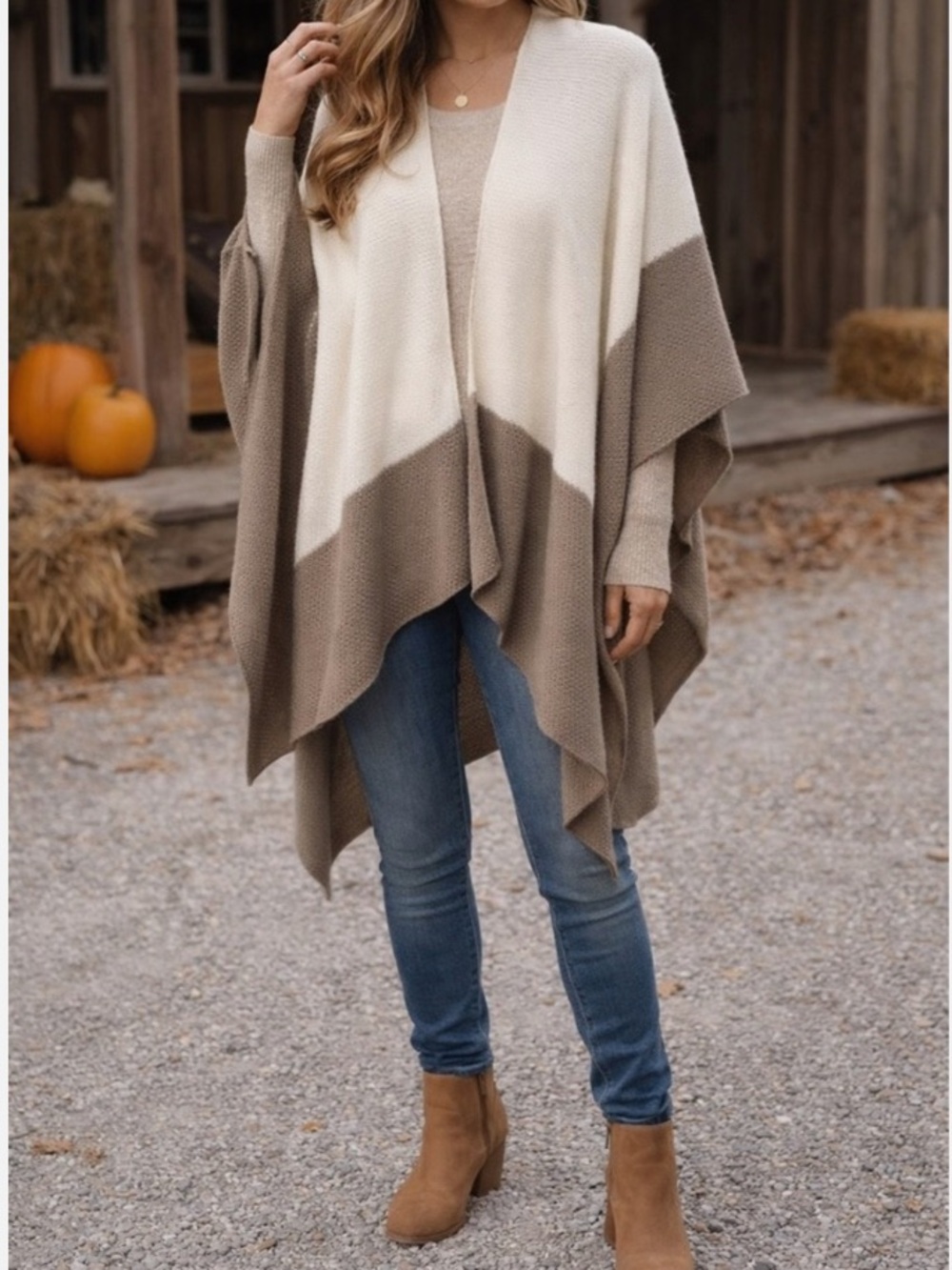 Marcus Adler ColorBlock poncho Ruana  Shawl One Size